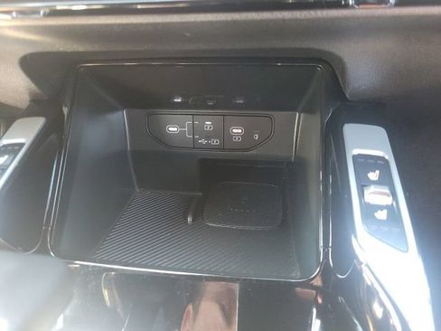 Certified 2025 Kia Sorento SX Prestige w/ Olive Brown Leather Package AWD/4WD image 30