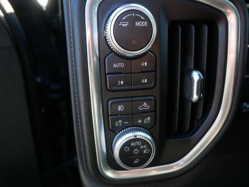 Used 2020 GMC Sierra 1500 Denali w/ Denali Ultimate Package AWD/4WD image 27