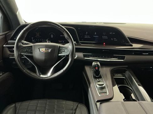 Used 2023 Cadillac Escalade ESV Sport Platinum w/ LPO, ONYX Package AWD/4WD image 9