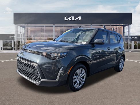 Certified 2023 Kia Soul LX image 6
