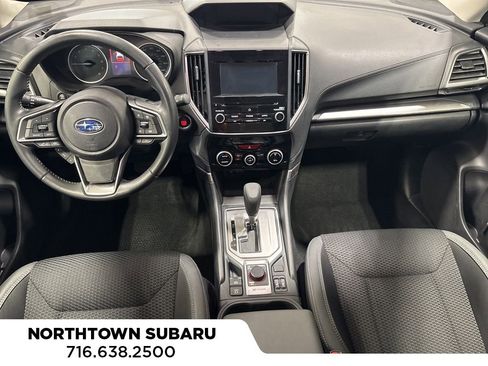 Used 2020 Subaru Forester Premium image 6