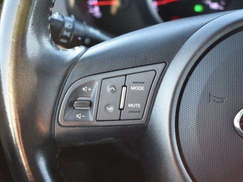 Used 2013 Kia Soul + w/ Audio Pkg image 16