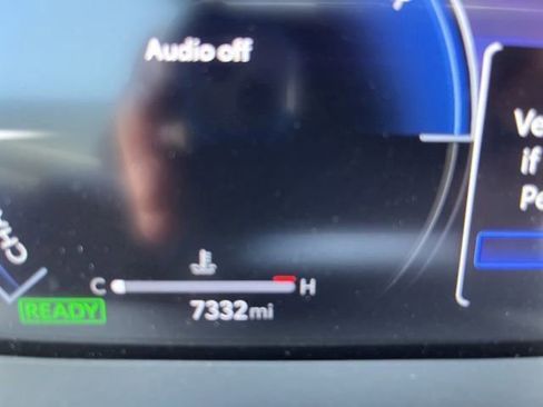 Used 2025 Toyota Crown Signia image 14