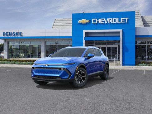 New 2026 Chevrolet Equinox EV LT image 8