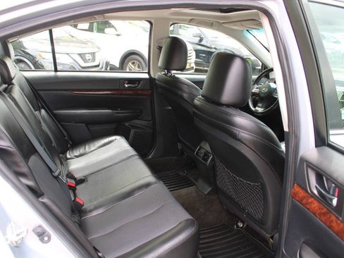 Used 2013 Subaru Legacy 2.5i Limited AWD/4WD image 26
