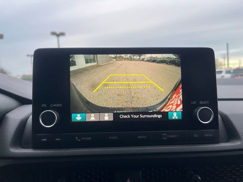 Used 2024 Honda CR-V EX image 20