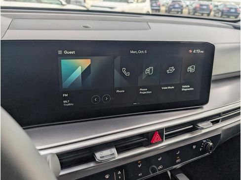 New 2025 Kia Sorento LX image 21