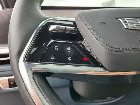 New 2025 Cadillac Escalade IQ Sport 2 image 32