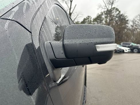 Certified 2022 Nissan Titan PRO-4X w/ Pro-4x Convenience Package image 35