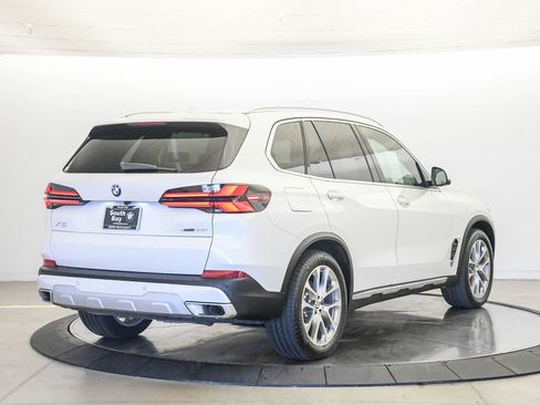 Used 2026 BMW X5 xDrive40i AWD/4WD image 4