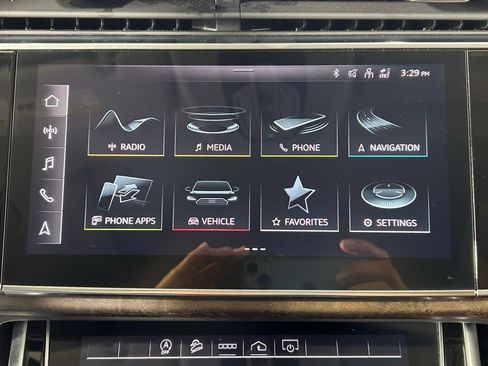 Used 2022 Audi Q8 Premium w/ Convenience Package AWD/4WD image 21