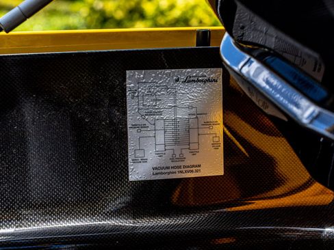 Used 2001 Lamborghini Diablo VT image 96