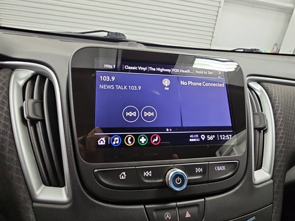 Used 2024 Chevrolet Malibu LT FWD image 18