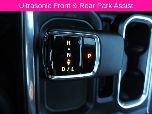 Used 2023 Chevrolet Silverado 1500 LTZ image 24