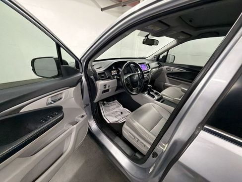 Used 2017 Honda Pilot EX-L image 10