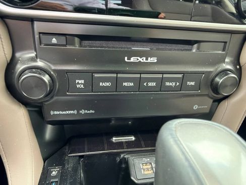Certified 2023 Lexus GX 460 Premium w/ Premium Package AWD/4WD image 25