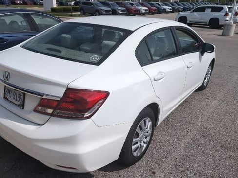 Used 2014 Honda Civic LX image 4