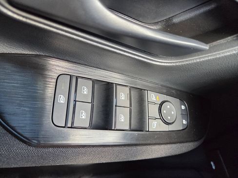 Used 2026 Nissan Kicks S FWD image 20