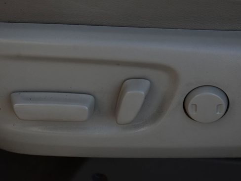 Used 2020 Toyota Sienna XLE Premium image 14