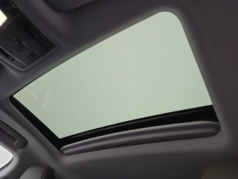 Used 2019 Lexus RX 350L FWD image 31