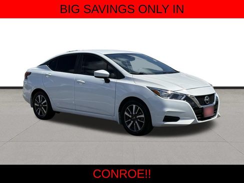 Used 2022 Nissan Versa SV w/ Trunk Package FWD image 3
