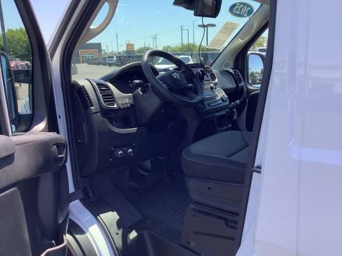 Used 2025 RAM ProMaster 1500 w/ Quick Order Package 22G SLT FWD image 7