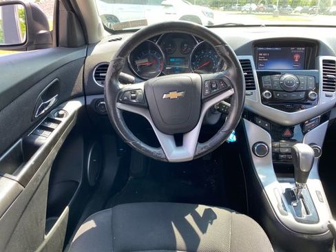 Used 2014 Chevrolet Cruze LT w/ All-Star Edition FWD image 16