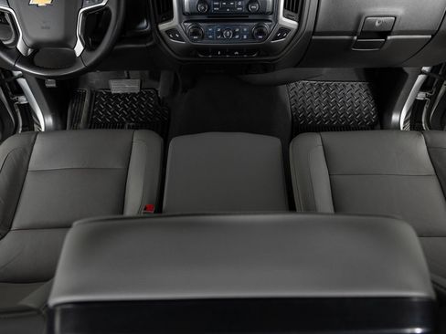 Used 2018 Chevrolet Silverado 1500 LTZ w/ Sport Package image 38