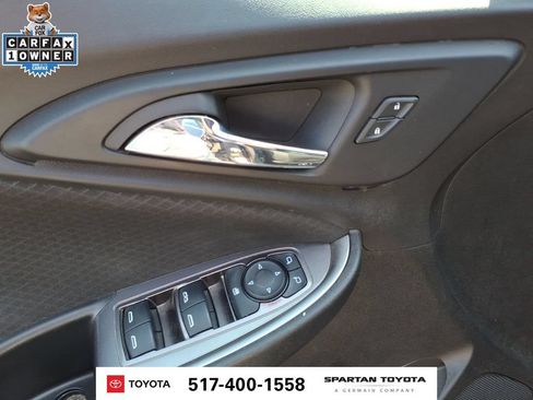 Used 2023 Chevrolet Malibu LT FWD image 15