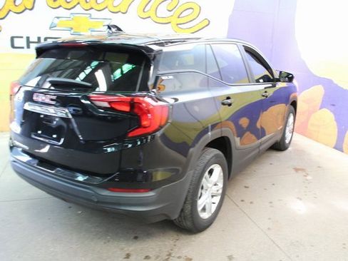 Used 2021 GMC Terrain SLE image 7