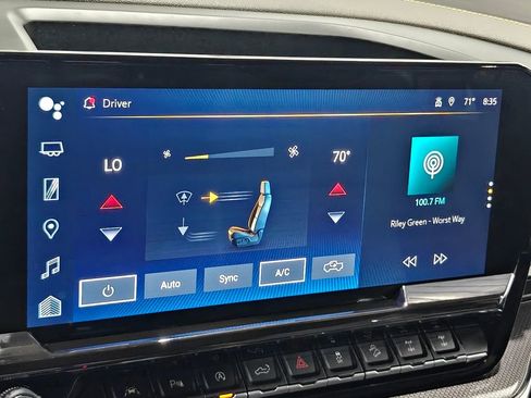 Used 2022 Chevrolet Silverado 1500 ZR2 w/ Technology Package image 49