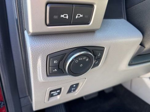 Used 2020 Ford F150 Lariat w/ Equipment Group 502A Luxury AWD/4WD image 26