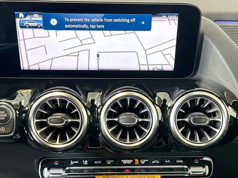 New 2026 Mercedes-Benz GLA 35 AMG 4MATIC image 12