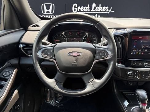 Used 2023 Chevrolet Traverse RS AWD/4WD image 12
