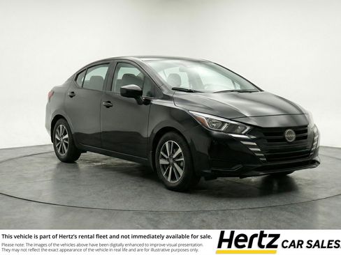 Used 2025 Nissan Versa SV image 1