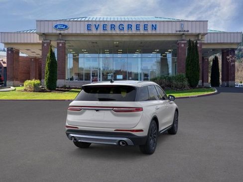 New 2024 Lincoln Corsair Reserve w/ Equipment Group 201A AWD/4WD image 8