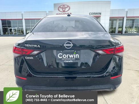 Used 2025 Nissan Sentra SV FWD image 4