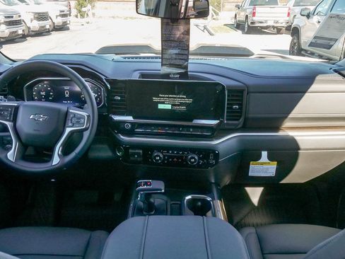 New 2026 Chevrolet Silverado 1500 LT Trail Boss w/ Convenience Package II image 11