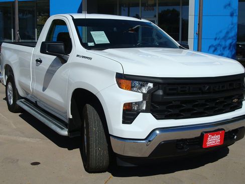 Used 2024 Chevrolet Silverado 1500 W/T w/ WT Fleet Convenience Package image 3