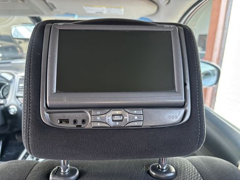 Used 2015 Nissan Pathfinder SV w/ Trailer Tow Package image 33