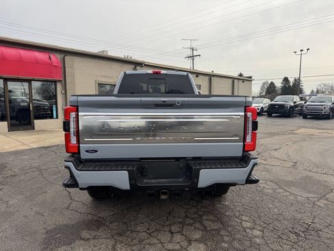 Used 2024 Ford F250 Platinum image 4