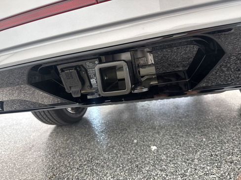 New 2026 Volkswagen Atlas SEL Premium R-Line AWD/4WD image 10