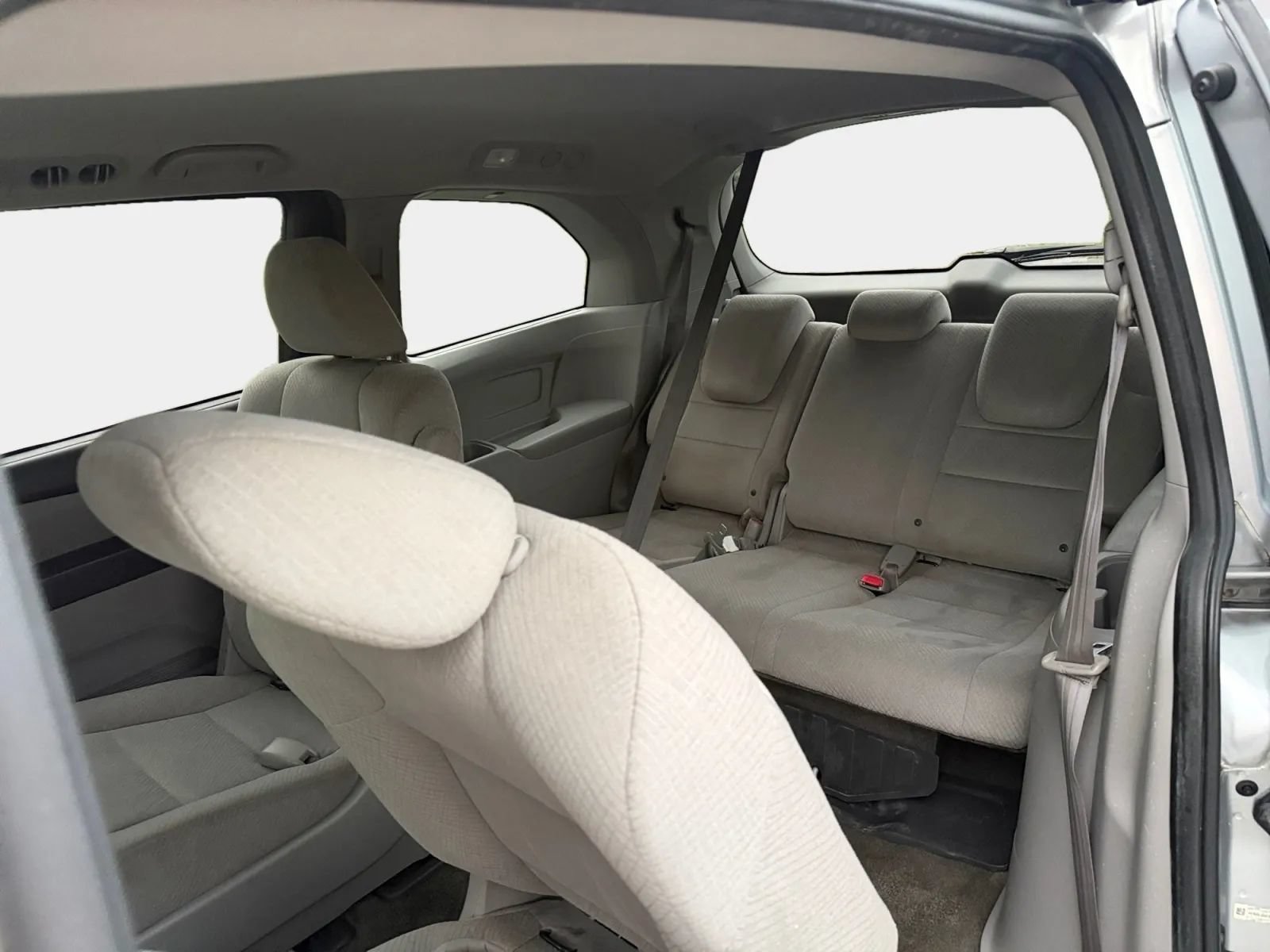 Used 2014 Honda Odyssey LX image 11