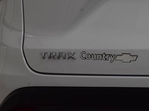 New 2026 Chevrolet Trax LT w/ Driver Confidence Package FWD image 22