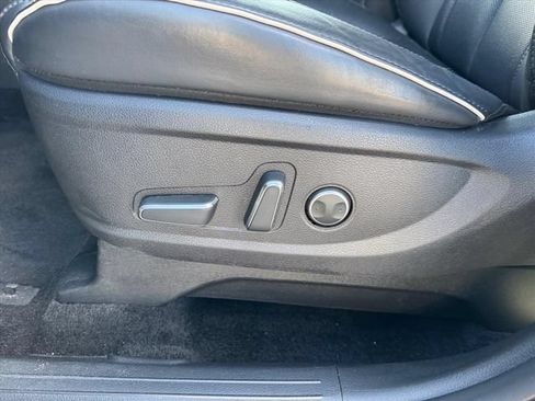 Used 2025 Hyundai Palisade SEL FWD image 16