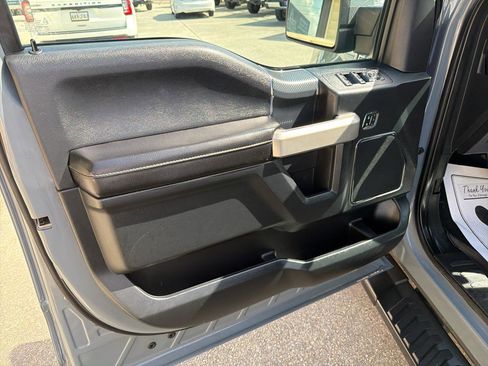 Used 2019 Ford F150 Lariat image 17