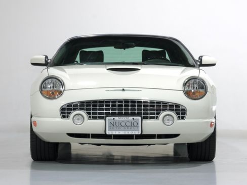 Used 2002 Ford Thunderbird image 20