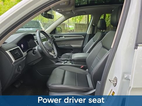 Used 2023 Volkswagen Atlas SE w/ Panoramic Sunroof Package AWD/4WD image 9