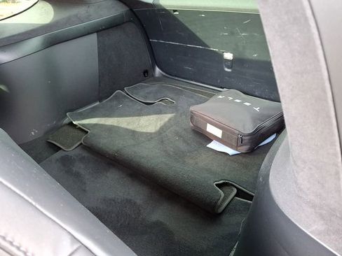 Used 2021 Tesla Model X Long Range image 14