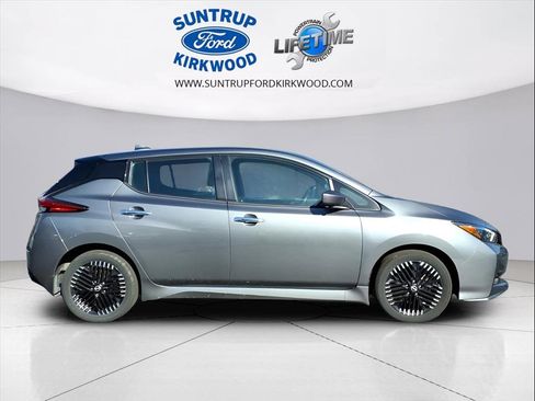 Used 2023 Nissan Leaf SV Plus image 3